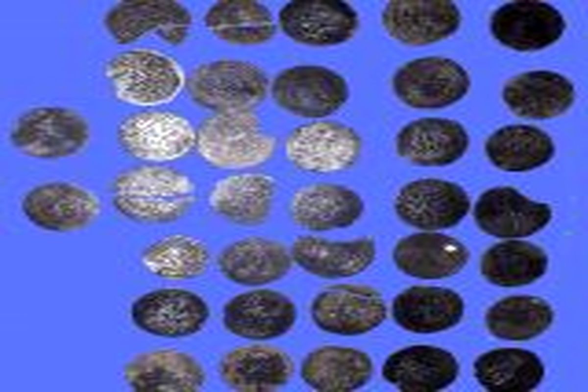 مرمت ۹۳ سکه تاریخی کشف شده در ایلام آغاز شد