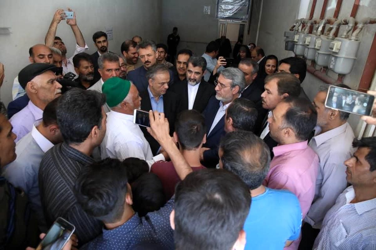 بازدید سرزده وزیر کشور از حاشیه شهر مشهد