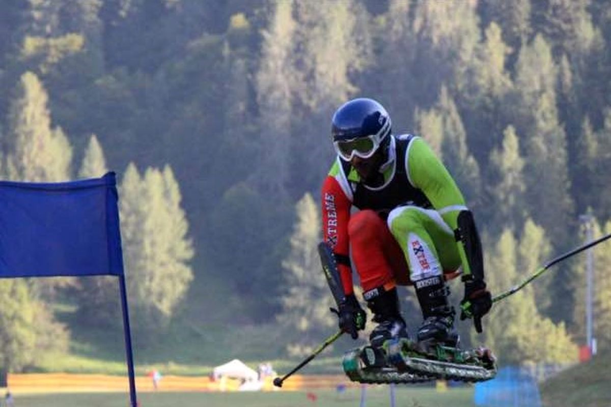اسکی روی چمن یکی از خطرناک‌ترین ورزش‌های دنیا است/ نمی‌توانیم تجهیزات خود را به روز کنیم