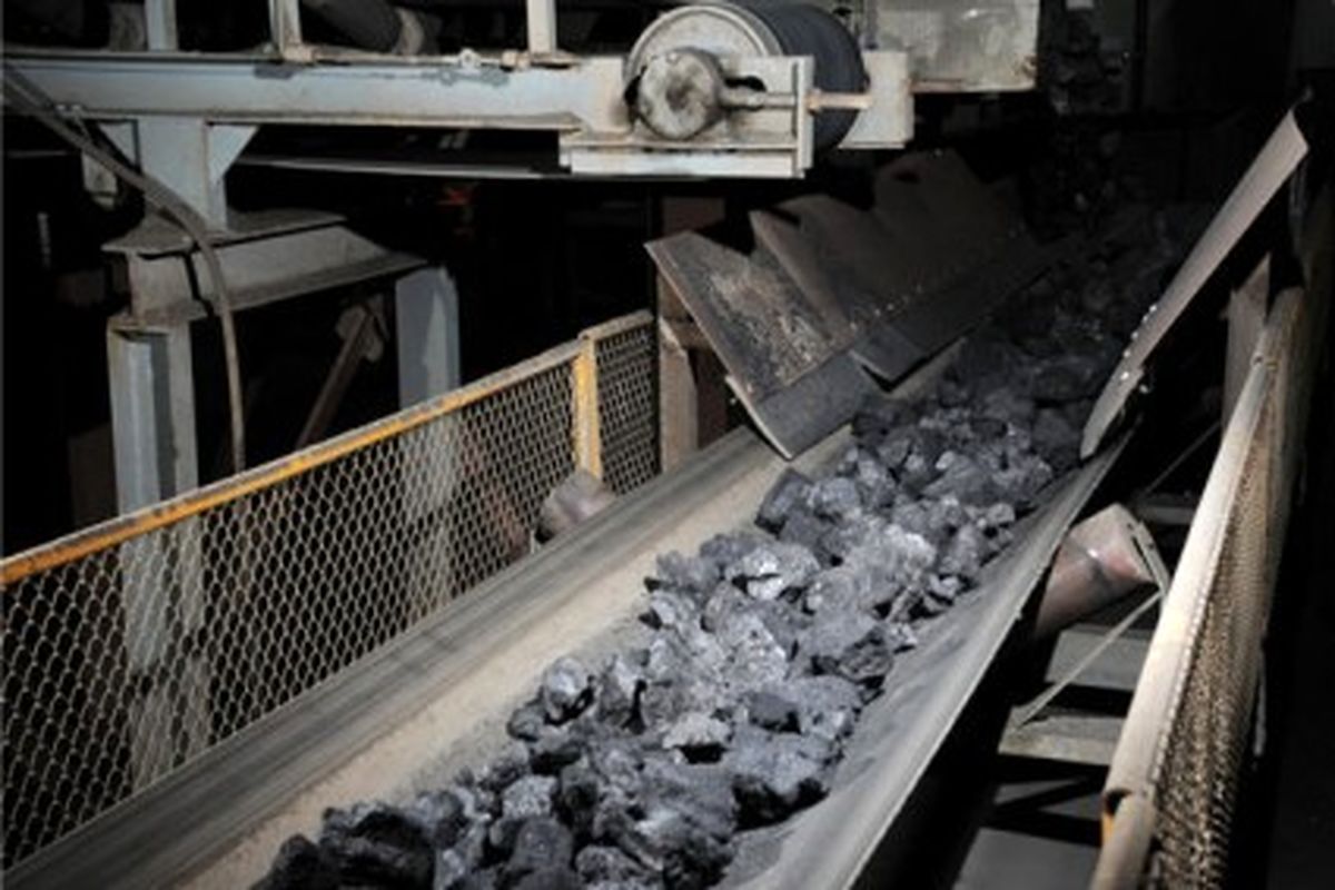 زغالسنگ کرمان از نظر کمی و کیفی در منطقه بی رقیب است