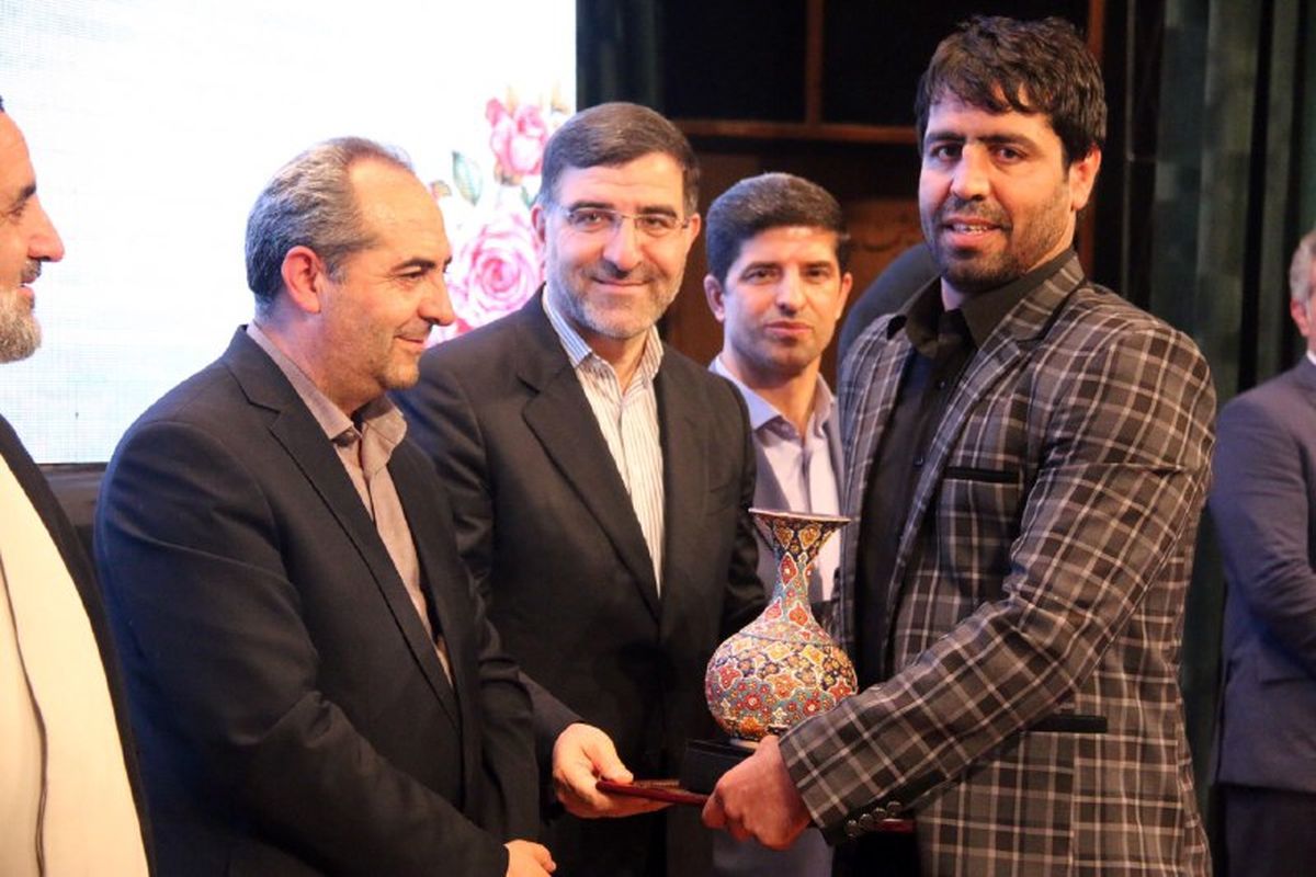 تجلیل از مدال آوران ورزش قم در مسابقات بین المللی
