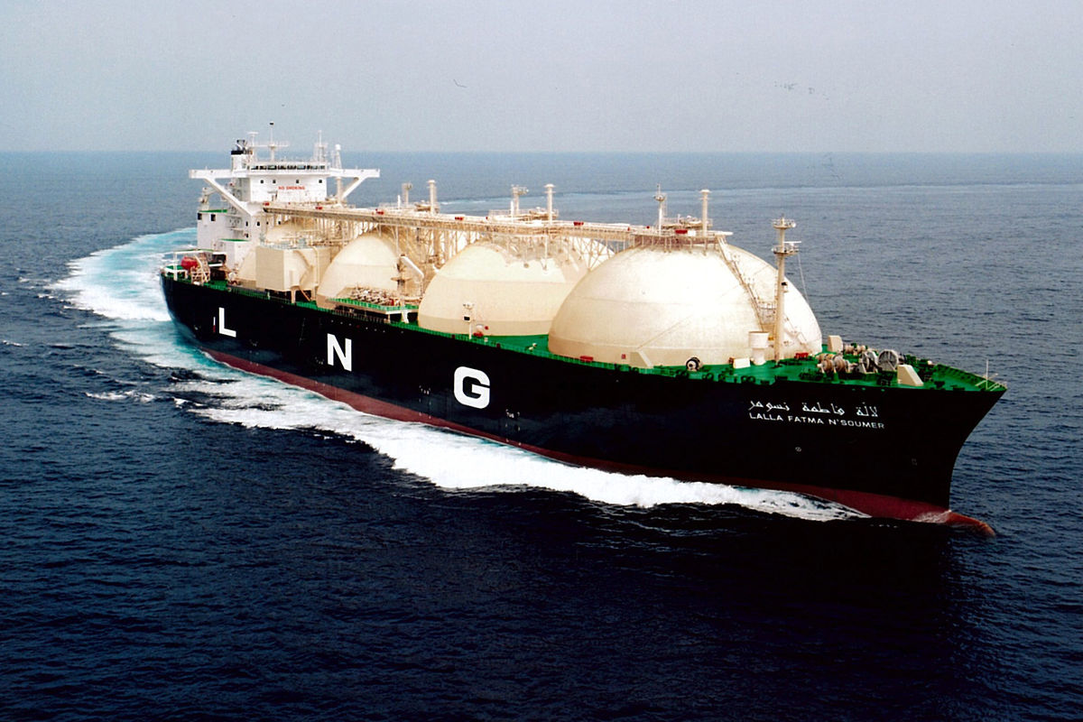 دستور دادگاه برزیل برای سوخت‌رسانی به دو کشتی ایرانی در بندر این کشور
