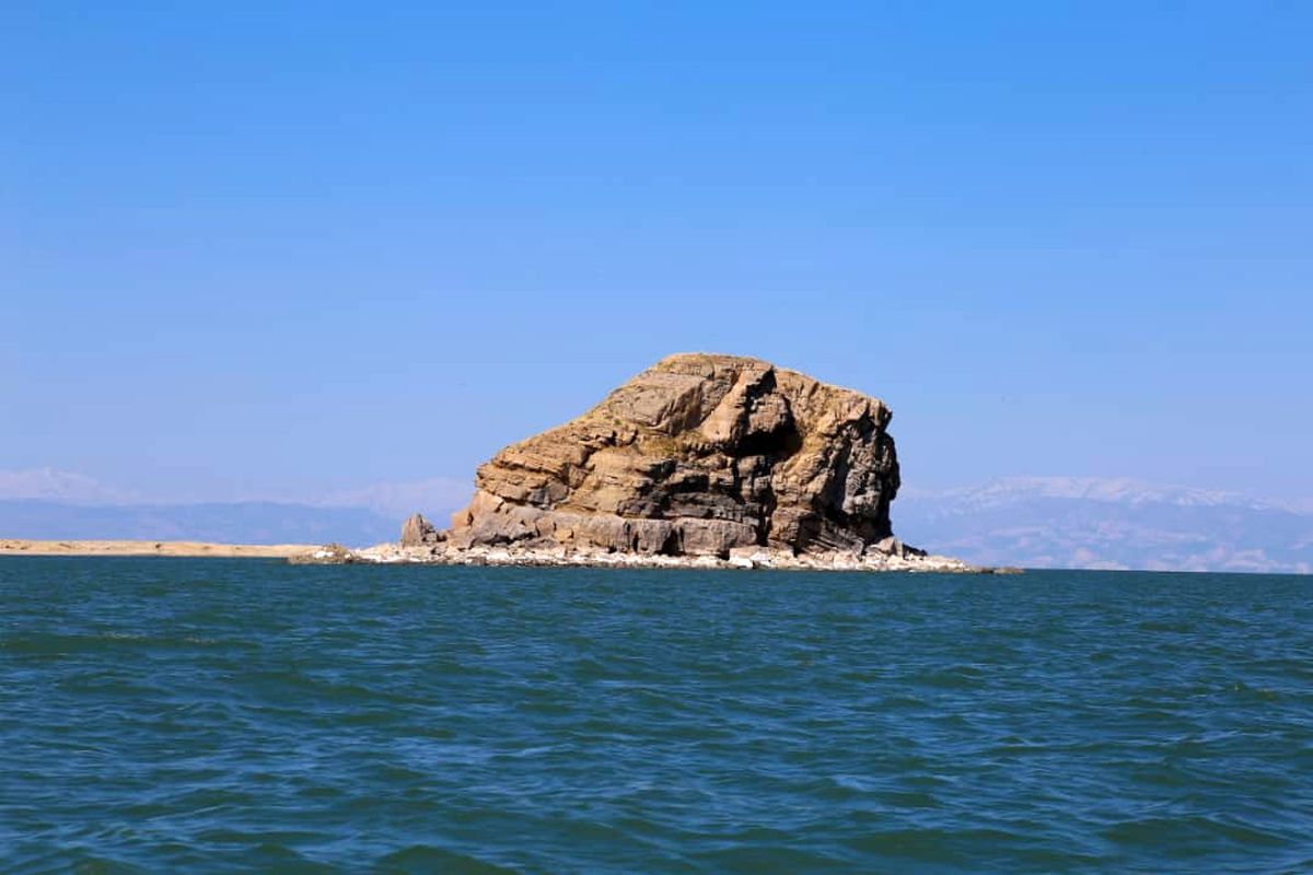 رهاسازی ۶۰ میلیون مترمکعب پساب به دریاچه ارومیه