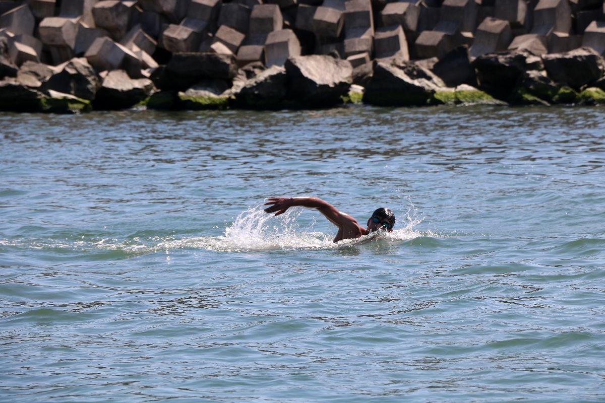 بندرانزلی میزبان نخستین مرحله مسابقات شنا لیگ آبهای آزاد کشور
