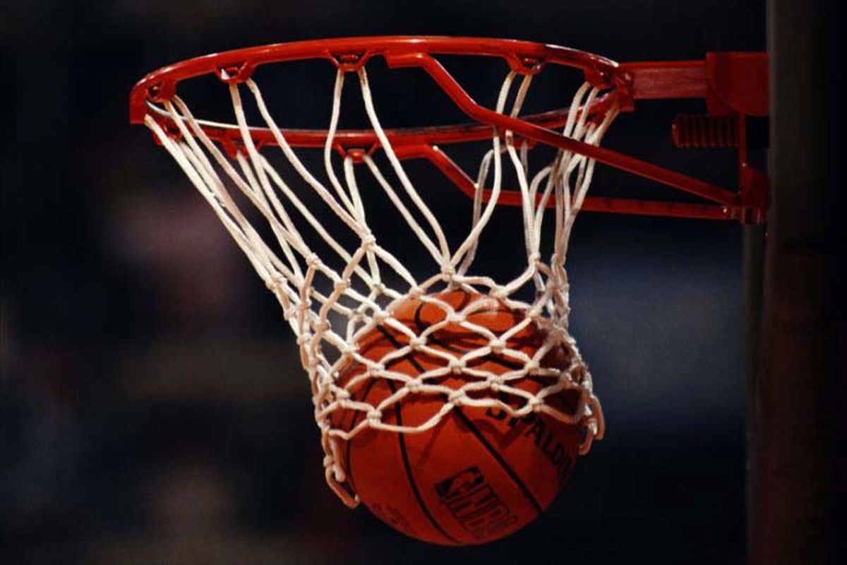 مسابقات قهرمانی بسکتبال سه نفره بانوان کشور در سنندج آغاز شد