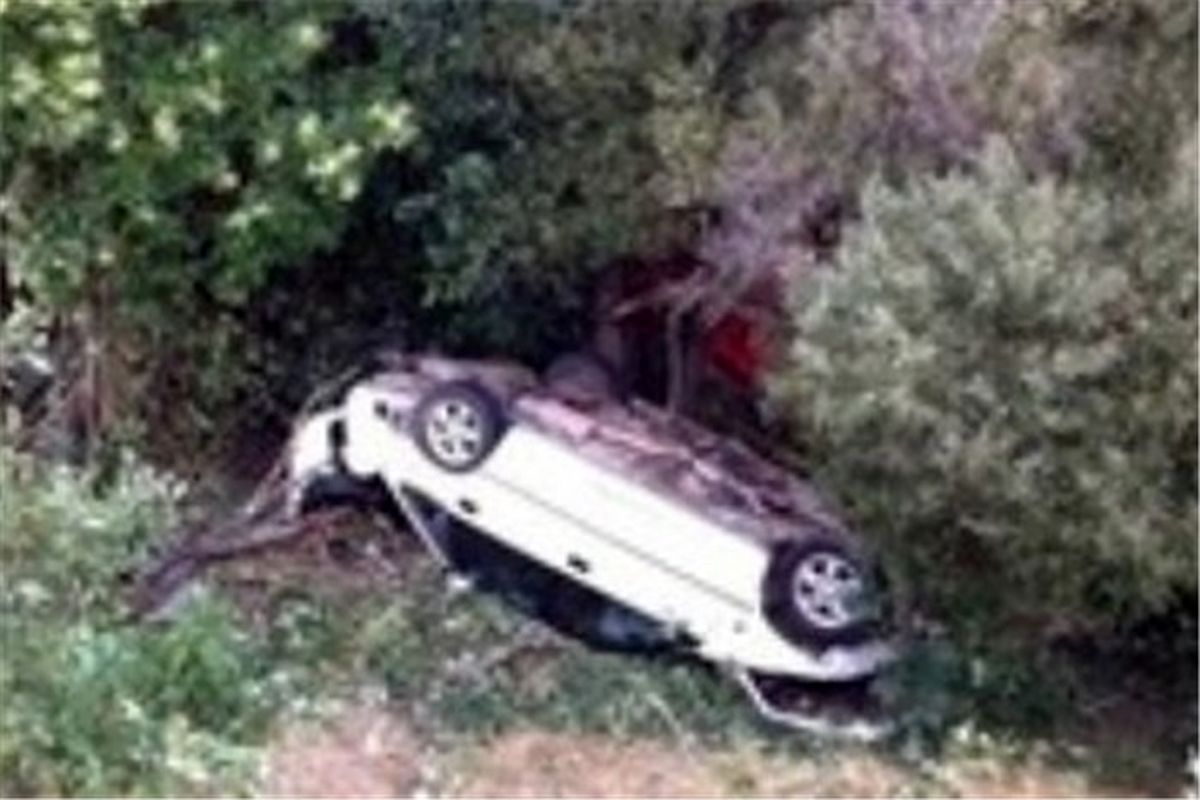 سقوط خودرو به داخل دره یک کشته بر جای گذاشت