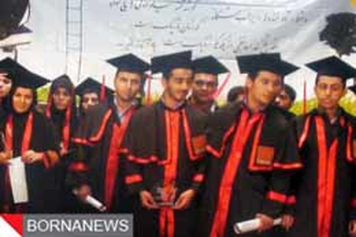 فارغ التحصیلان کدام دانشگاه های ایرانی استخدام می شوند