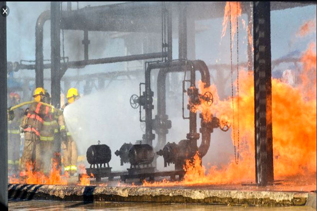 انفجار در مرکز تحقیقاتی/ چهارده مصدوم روانه بیمارستان شدند+ جزییات