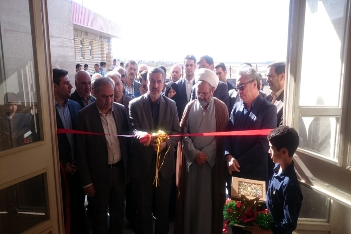 افتتاح مدرسه ی ۶ کلاسه آیت اله هاشمی رفسنجانی روستای احمدکندی