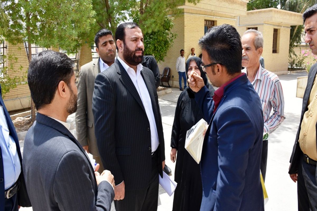 برگزاری دیدار مردمی رؤسا و دادستان ها به صورت همزمان در ۱۸ حوزه قضایی استان هرمزگان/ رسیدگی به مطالبات ۸۴ نفر از شهروندان توسط رئیس کل دادگستری استان