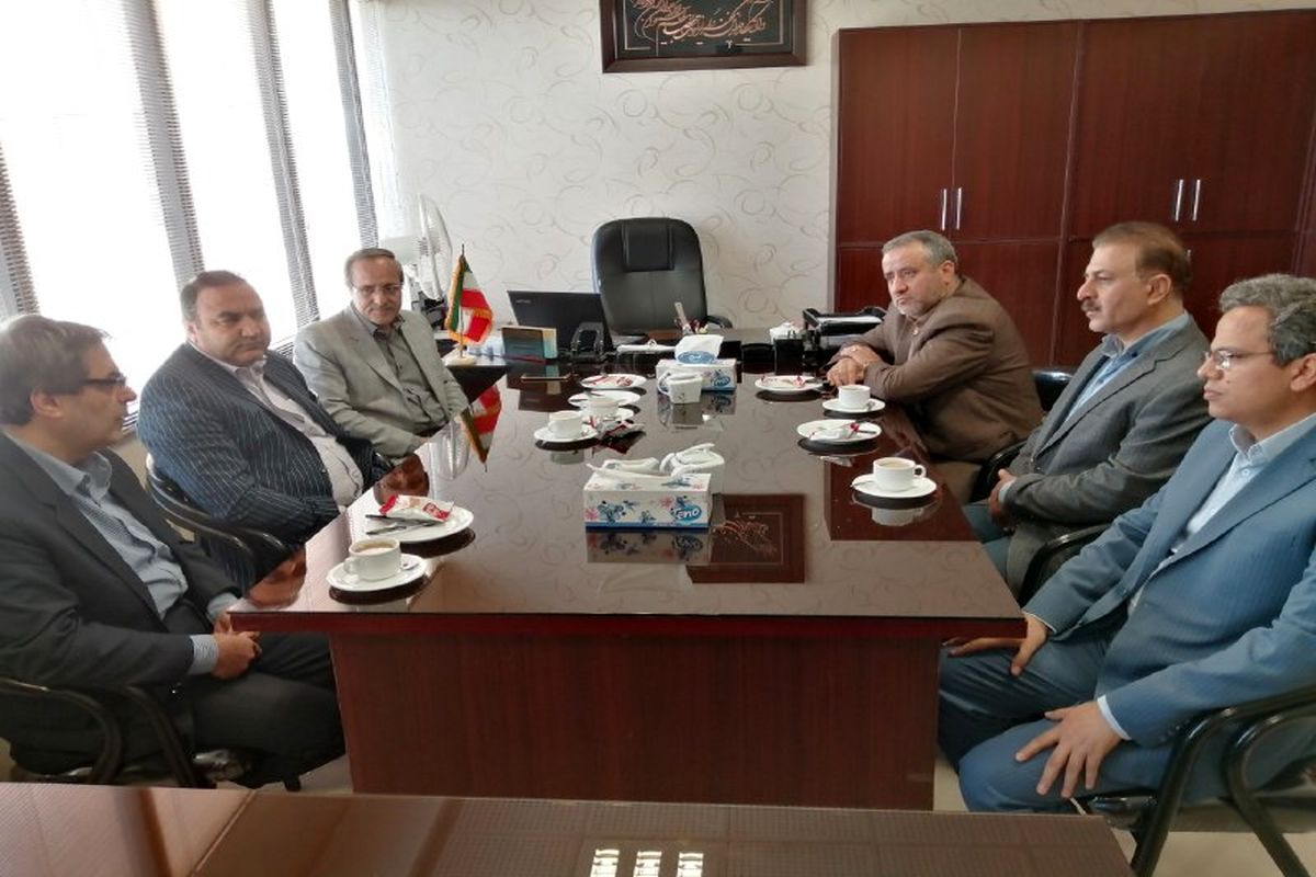 بازدید فرماندار مشهد از دفتر نمایندگی سمن ها