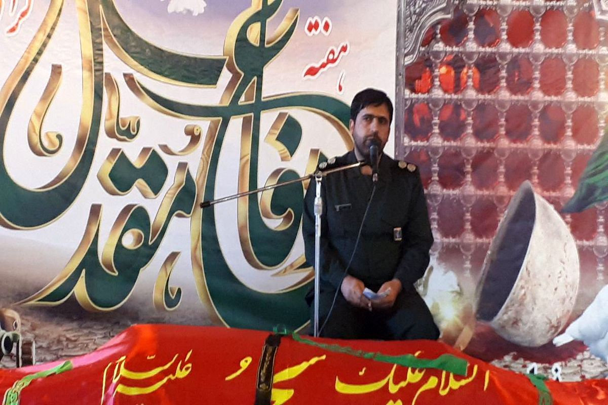 تجلیل از ایثارگران و رزمندگان هشت سال دفاع مقدس