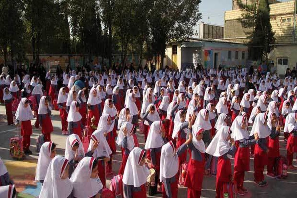 مدارس شاد در یادگیری دروس و مهارت ها اجتماعی تاثیربسیار قابل توجهی دارند