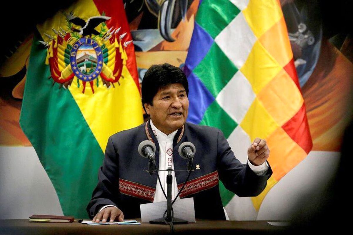 مورالس بولیوی را ترک کرد