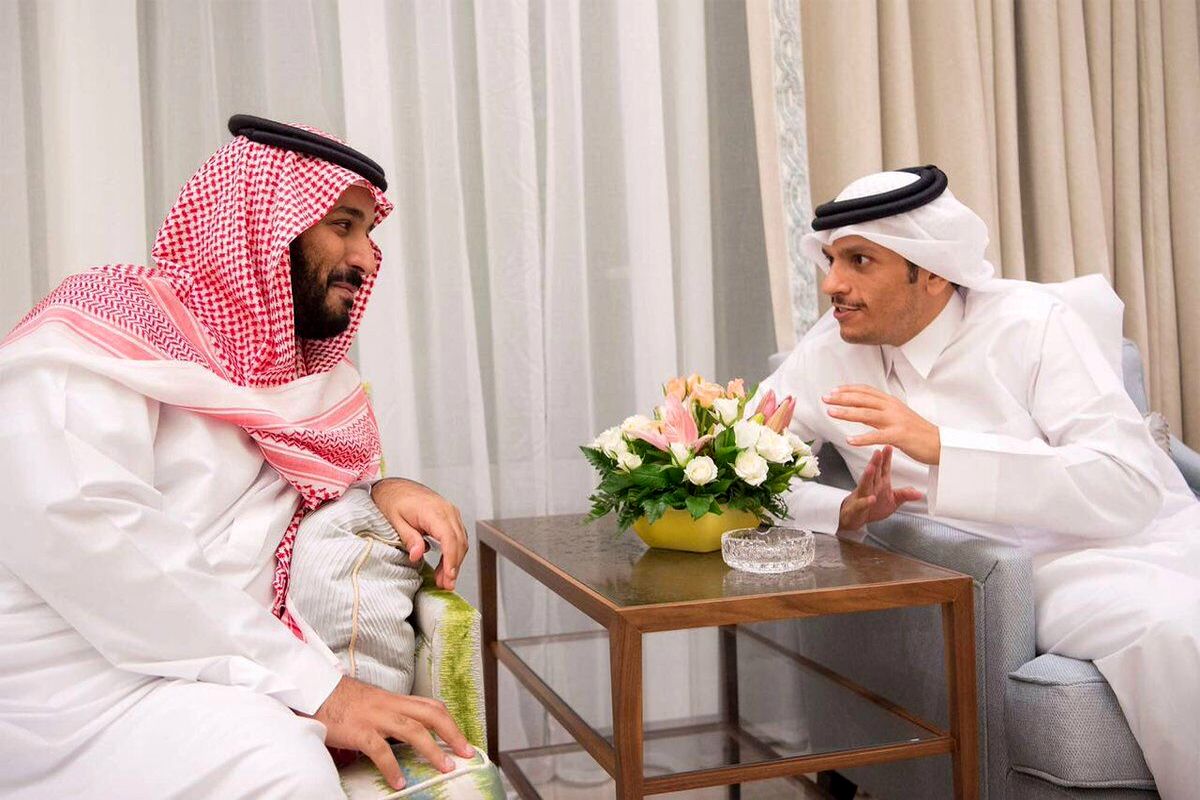 پشت پرده عکس جنجالی دیدار ولیعهد عربستان با وزیر خارجه قطر
