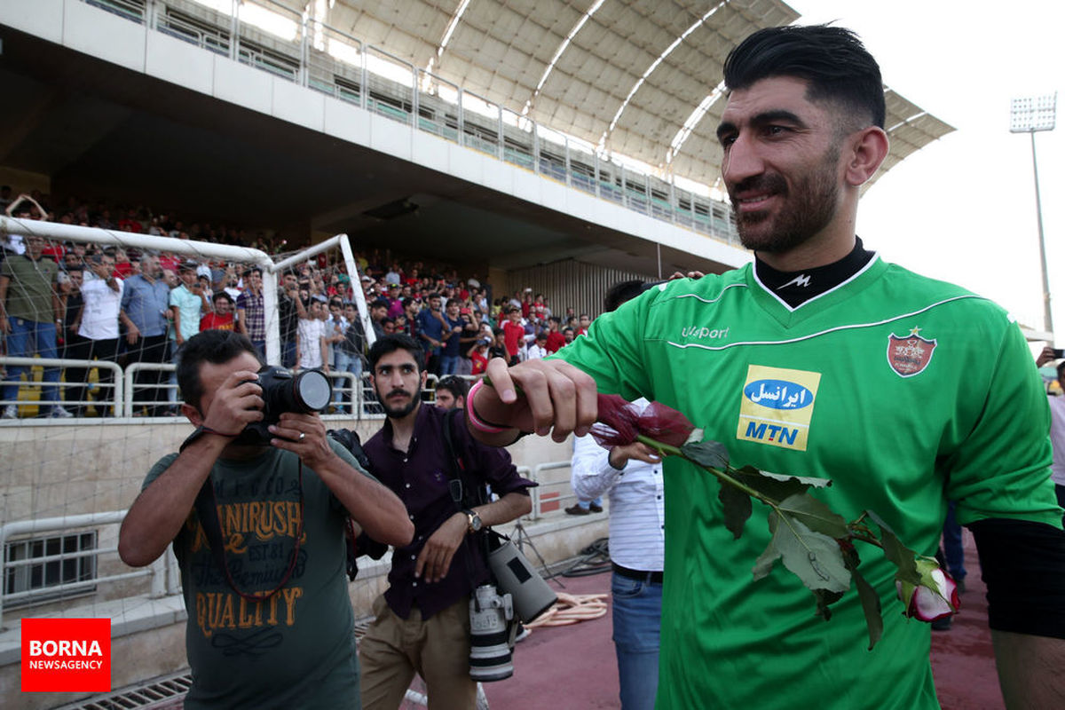 تصویری جالب از جایزه بین‌المللی بیرانوند+ عکس