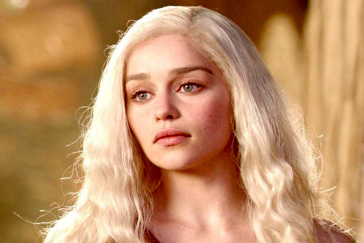 «بازی تاج وتخت» با «خانه اژدها» باز می‌گردد