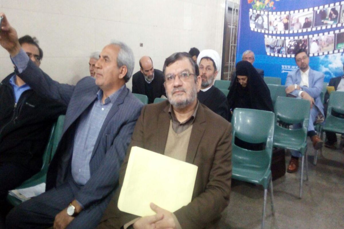 رئیس خانه احزاب و از چهره‌های نزدیک به محسن رضایی ثبت نام کرد