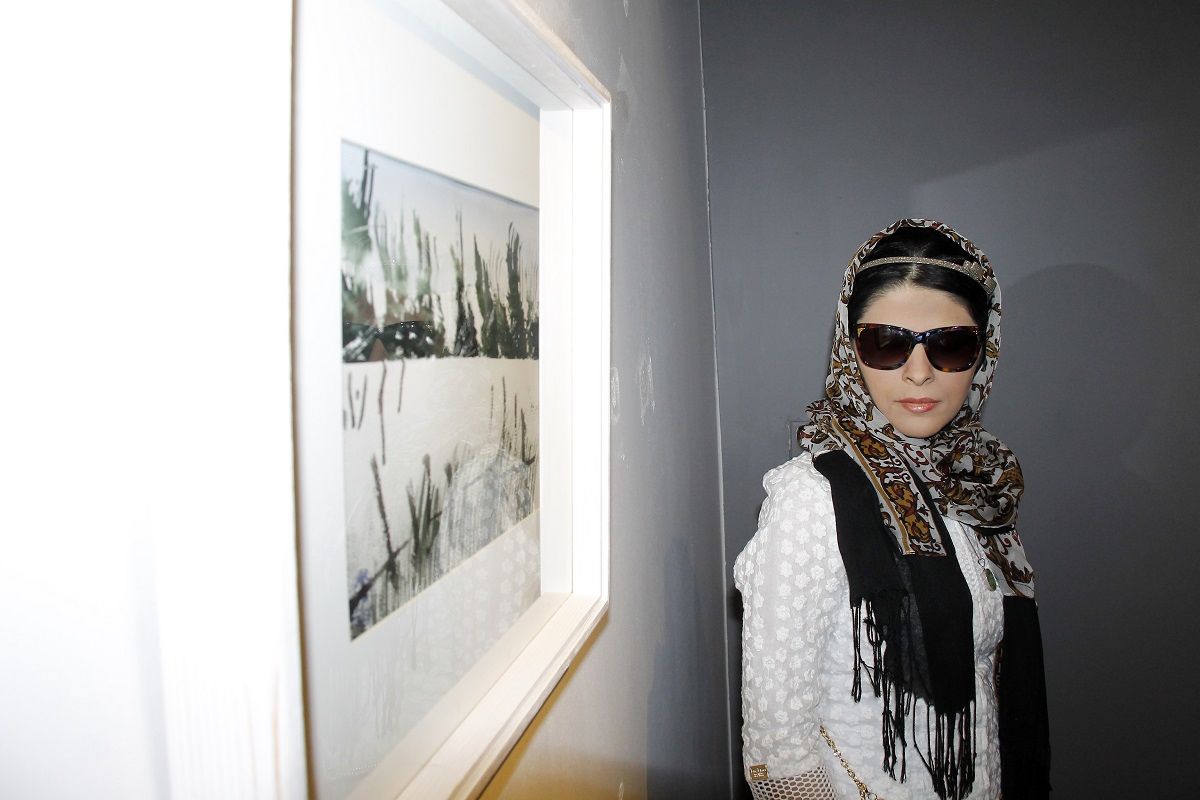 نمایشگاه نقاشی شاعر نابینا در نیاوران