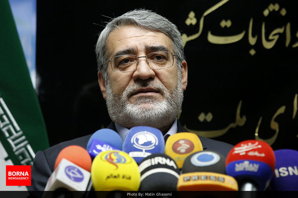 وزیر کشور از هموطنان برای رعایت طرح فاصله گذاری اجتماعی تشکر کرد