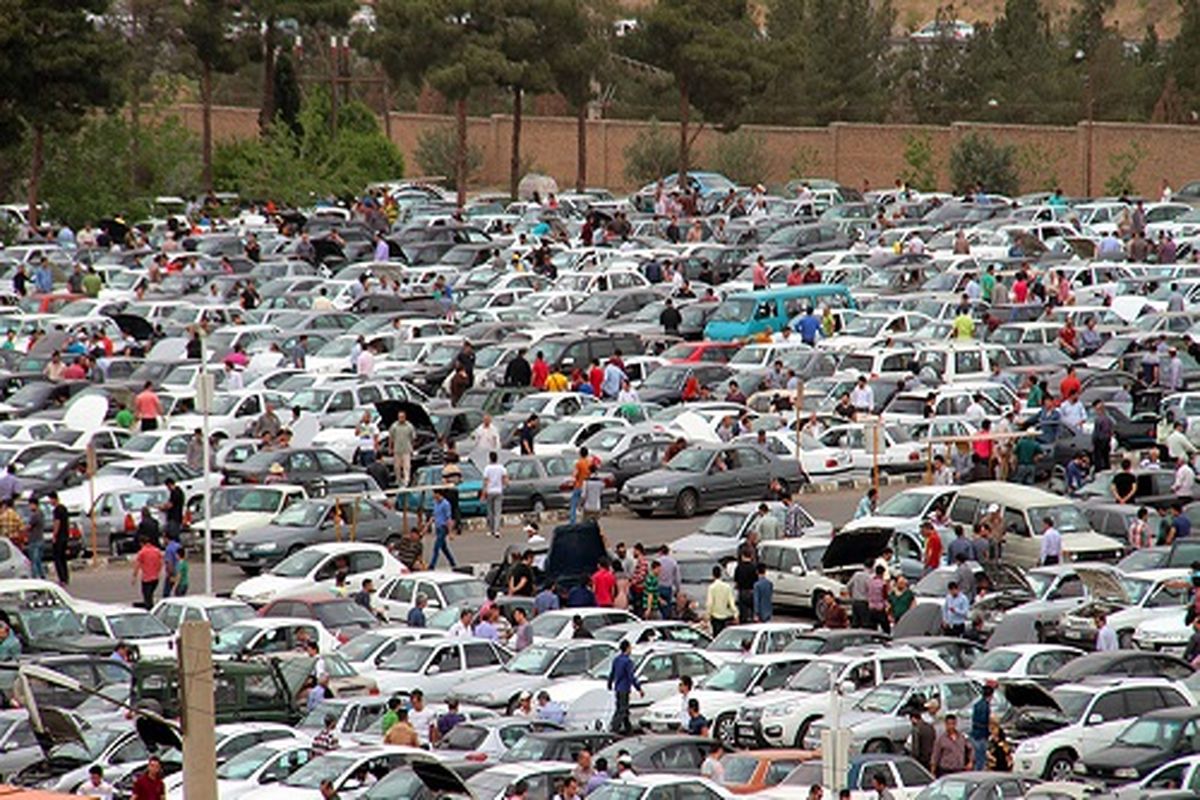 جمعه بازارهای بعثت و خودروی اصفهان همچنان تعطیل است/ اشتغال زایی بازارهای شهرداری برای بیش از ۲ هزار نفر
