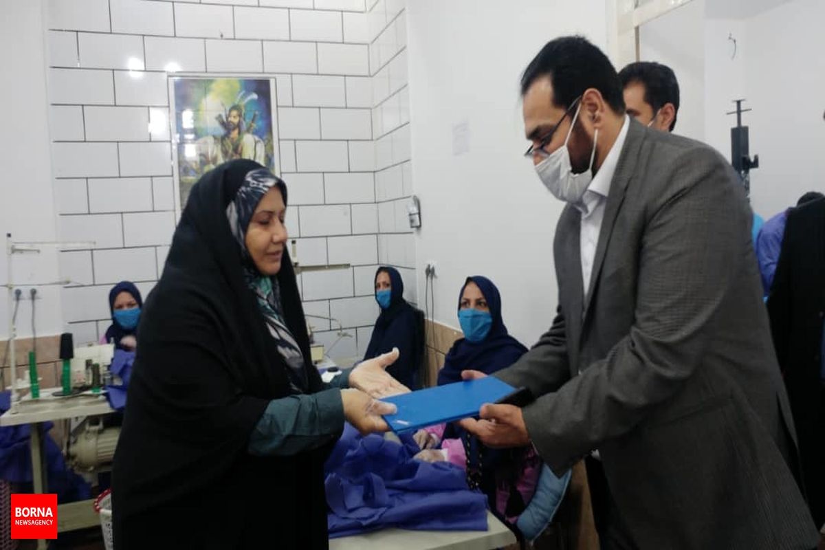 تجلیل از دو تعاونی فعال تولید ماسک در اندیمشک/ ثبت ۲۹ هزار نفر درخواست بیمه بیکاری در خوزستان