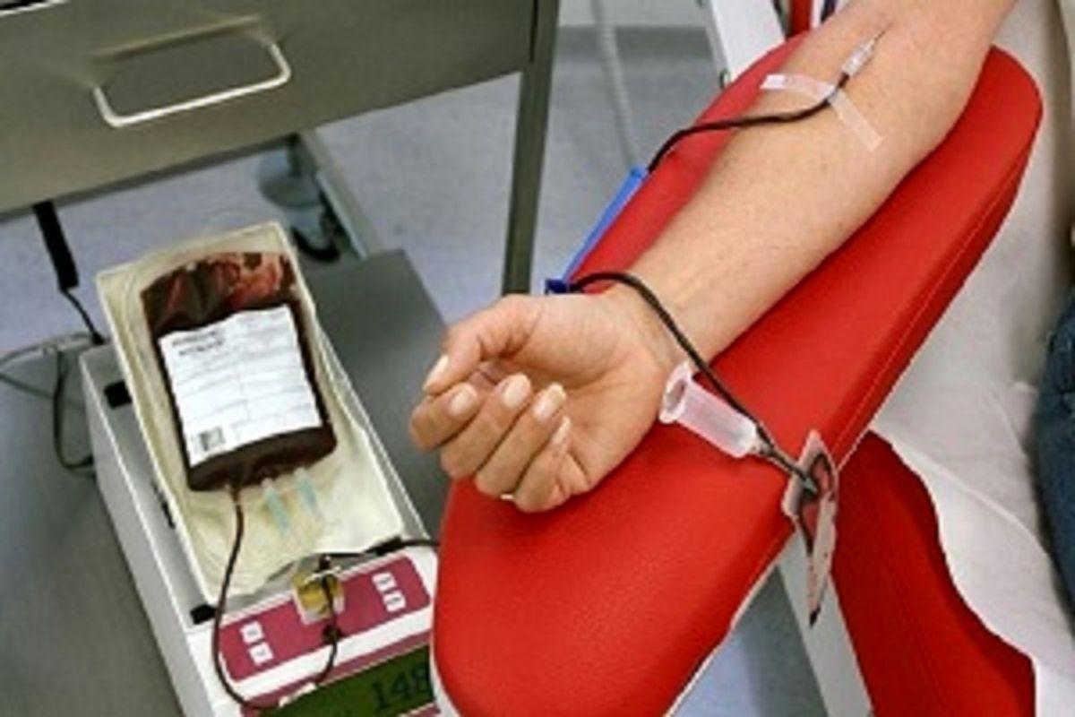 اهدا خون توسط جامعه ورزشی  ایلام