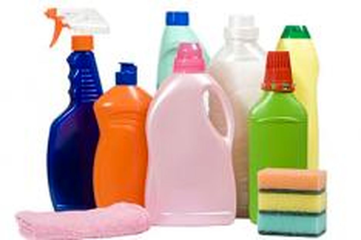 ممنوعیت هر گونه افزایش قیمت مواد شوینده تا پایان سال/ نظارت جدی بر کالا‌های مصوب تنظیم بازار