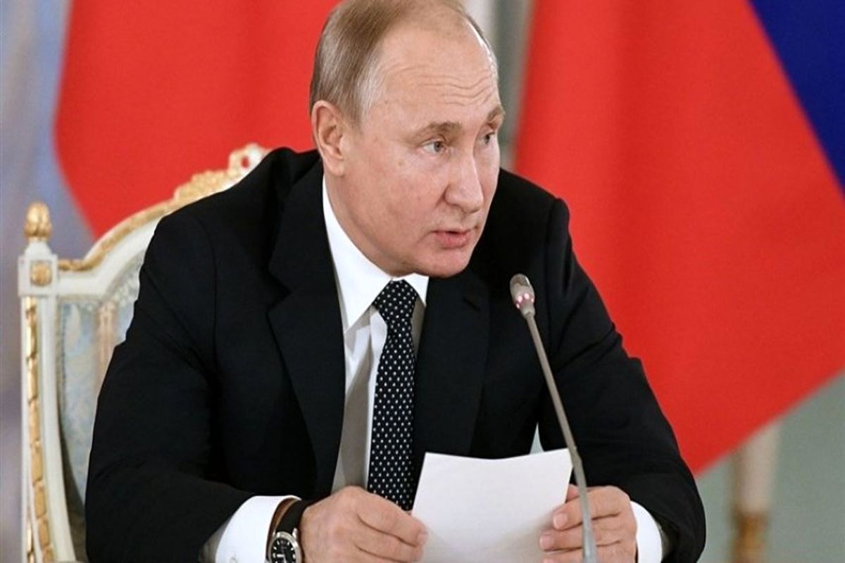 پوتین قانون جریمه مقام های هتاک روس را اجرایی کرد