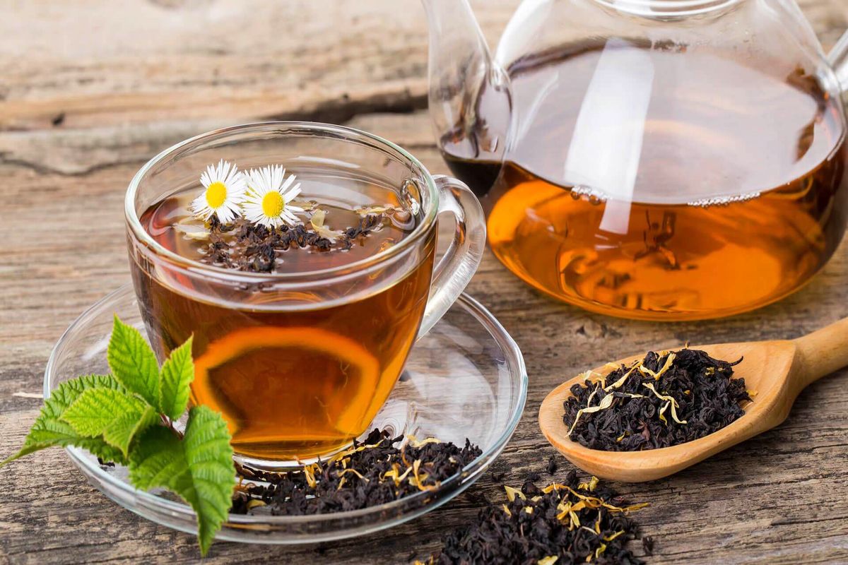 اگر چای خور حرفه‌ای هستید از این ۹ عارضه خطرناک مصرف آن غافل نشوید!/ بخوانید
