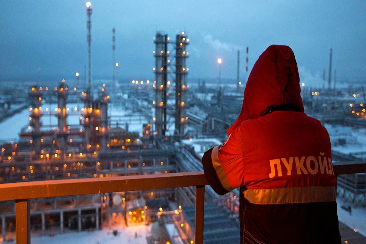 تولید سالانه نفت روسیه کاهش یافت