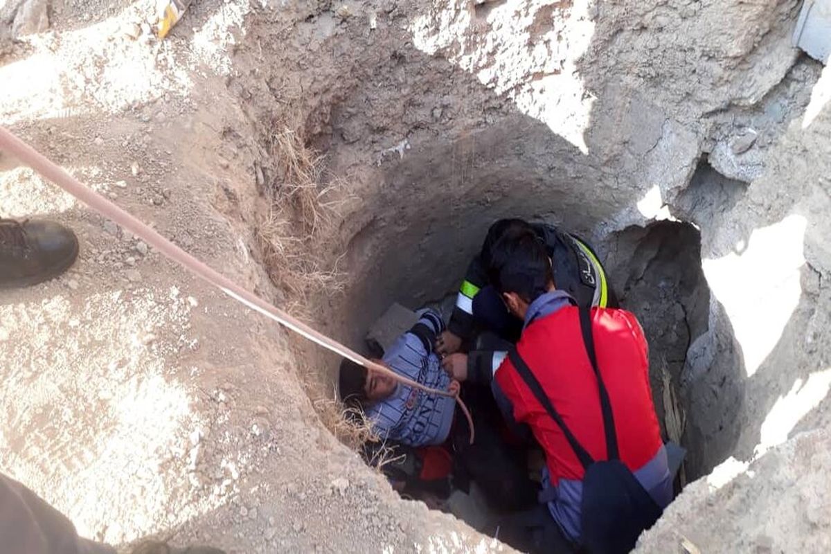 سقوط یک نوجوان ۱۳ ساله در چاه