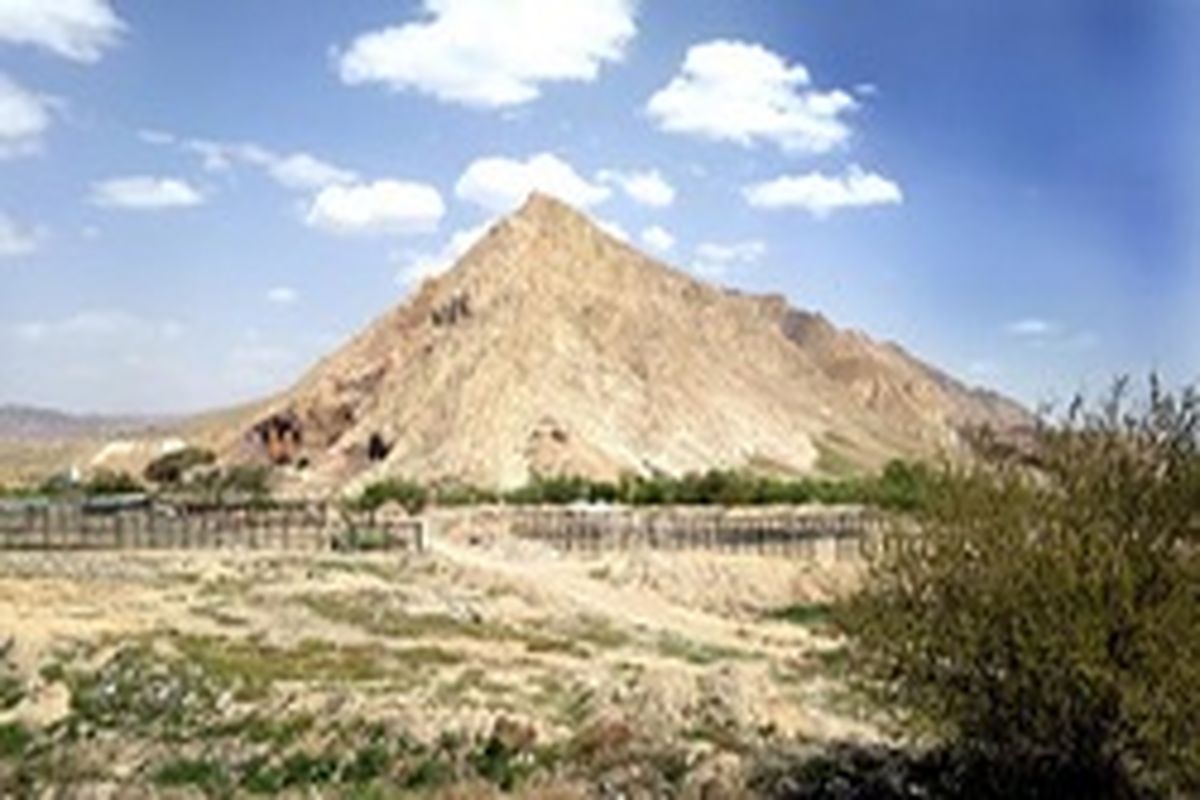 ثبت ۸ تپه باستانی چهارمحال و بختیاری در فهرست آثار ملی