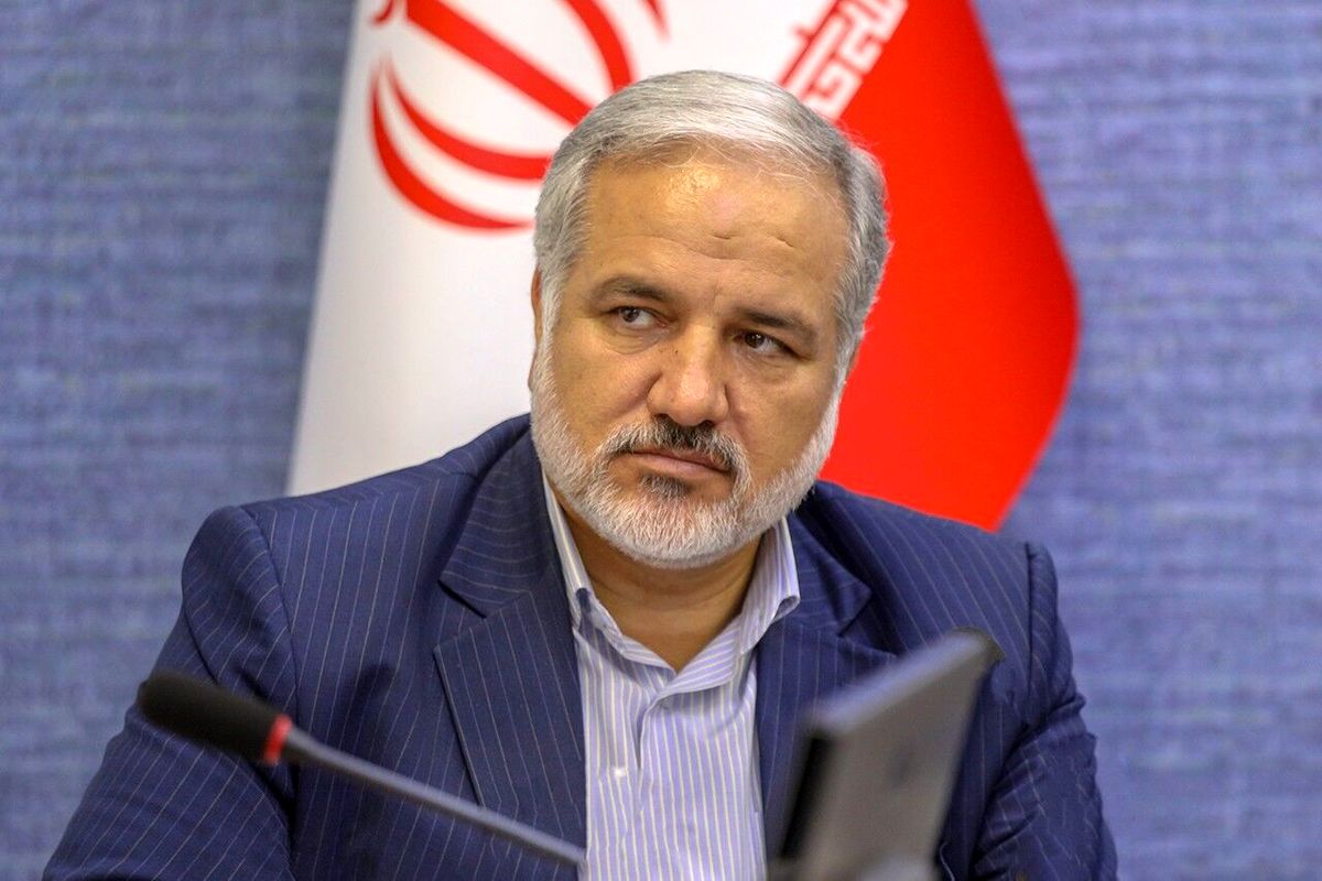 وزیر ارتباطات با سفر به این استان به دنبال ایجاد انقلاب در حوزه‌ی ارتباطات استان است