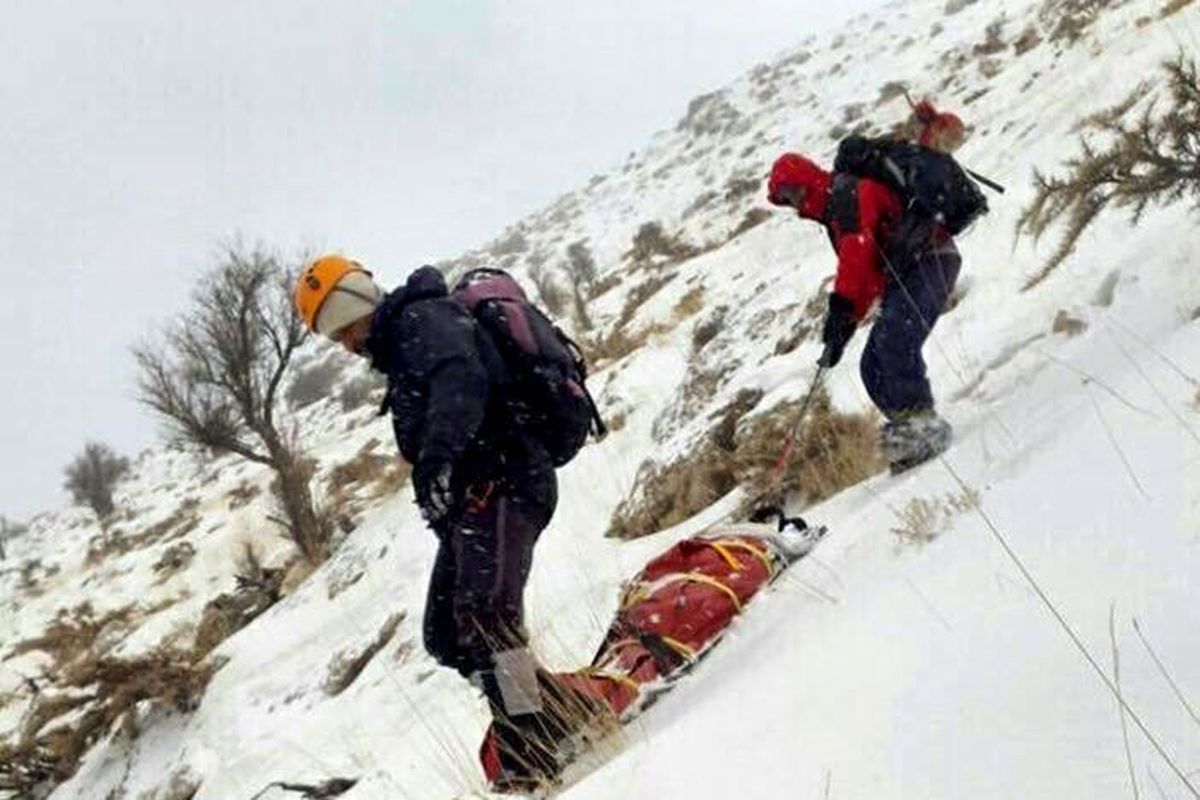 شمار کشته شدگان ارتفاعات شمال تهران به هشت نفر رسید/ شرایط جوی عملیات جستجو را متوقف کرد