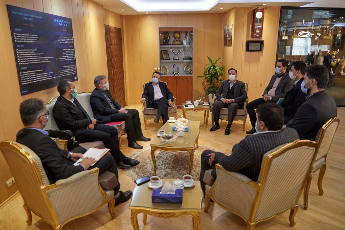 دیدار داورزنی با اعضای فراکسیون ورزش مجلس شورای اسلامی