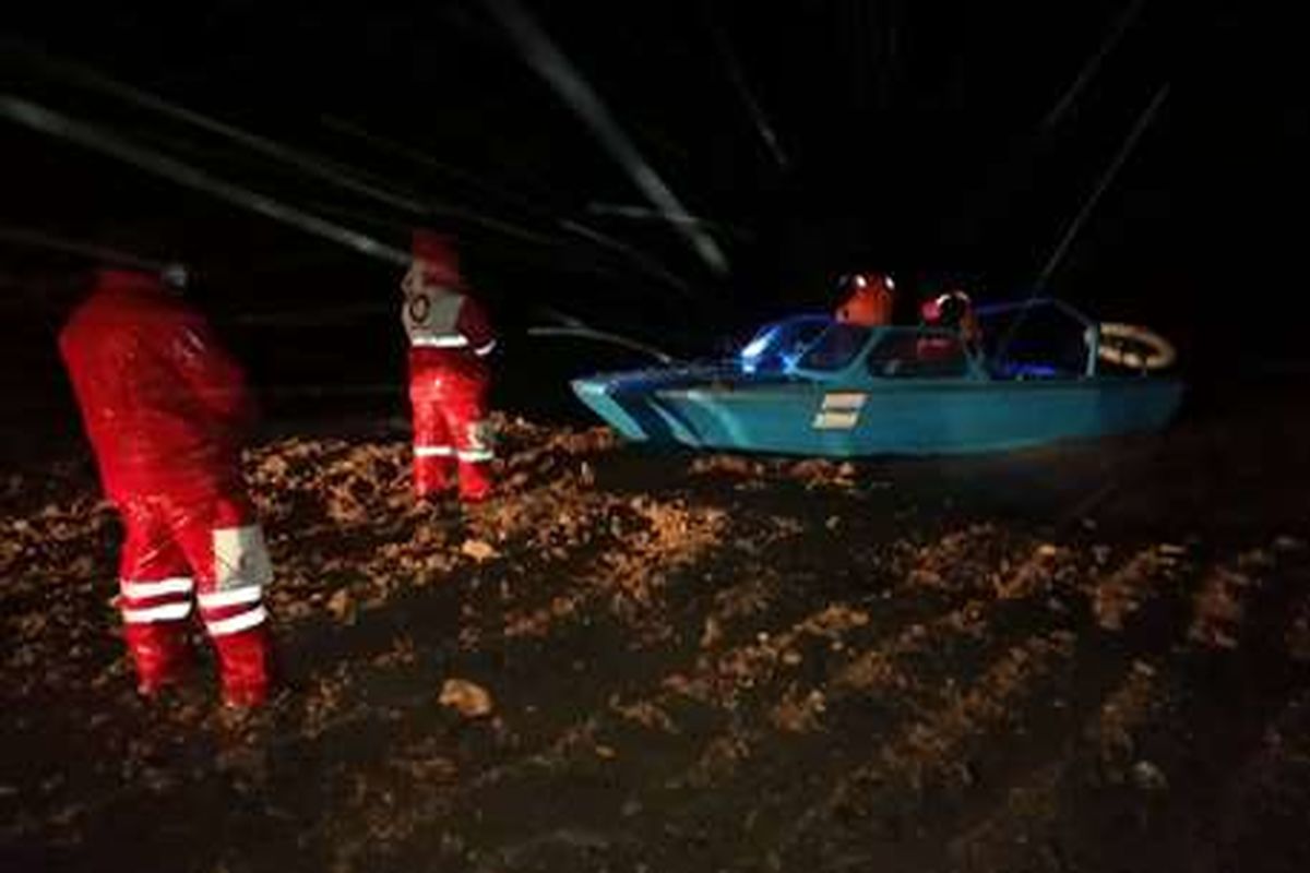 نجات یک ماهیگیر ۵۹ ساله در پی بارش برف/امداد رسانی بیش از ۲۰ خودروی گرفتار در سطح شهرستان
