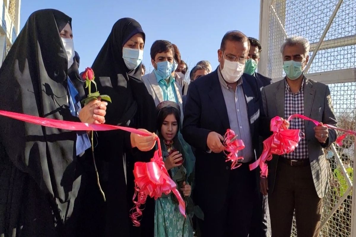 افتتاح چمن مصنوعی روستای گنجه ای بزرگ در شهرستان بویراحمد