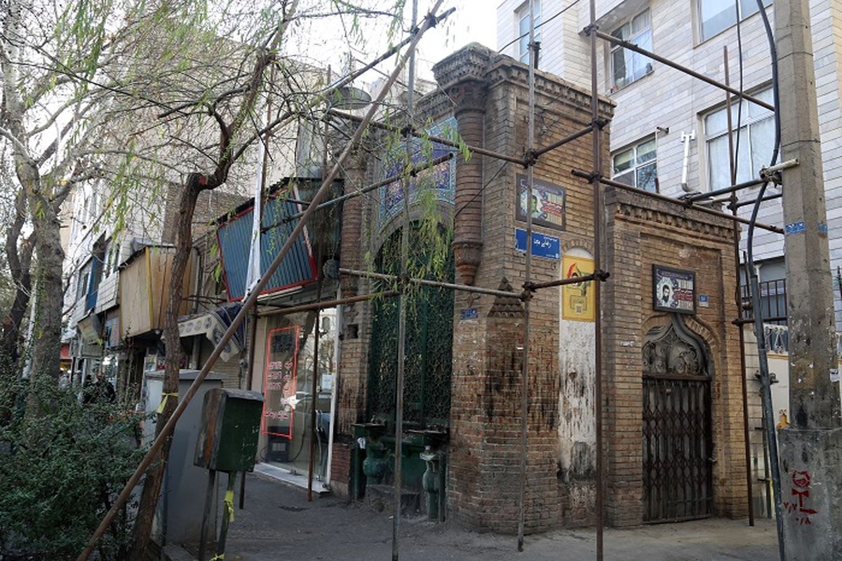 مرمت سقاخانه ۱۱۰ساله عزیز محمد در محدوده حصار ناصری شروع شد