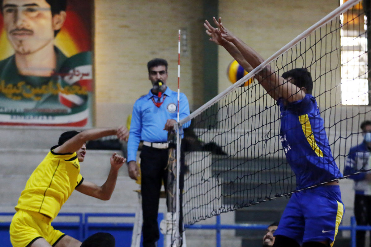 والیبالیست های شهرداری قزوین به مصاف نماینده تهران می روند