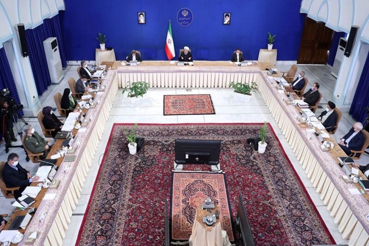 لایحه نظام رتبه‌بندی حرفه‌ای معلمان به تصویب دولت رسید/ آیین نامه ایجاد، ساماندهی و نظارت بر سالن های نمایش فیلم