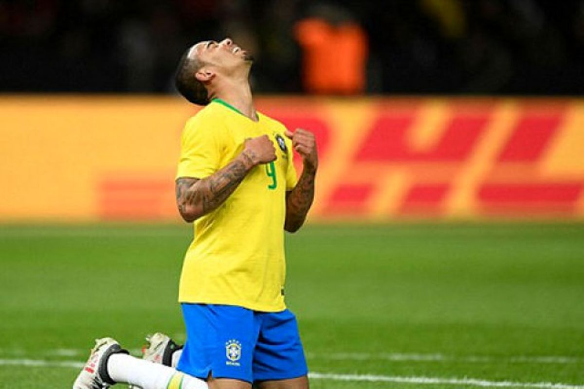 ستاره برزیلی در یک قدمی حریف استقلال!