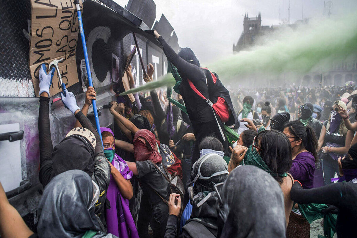 تظاهرات زنان خشمگین در مکزیک