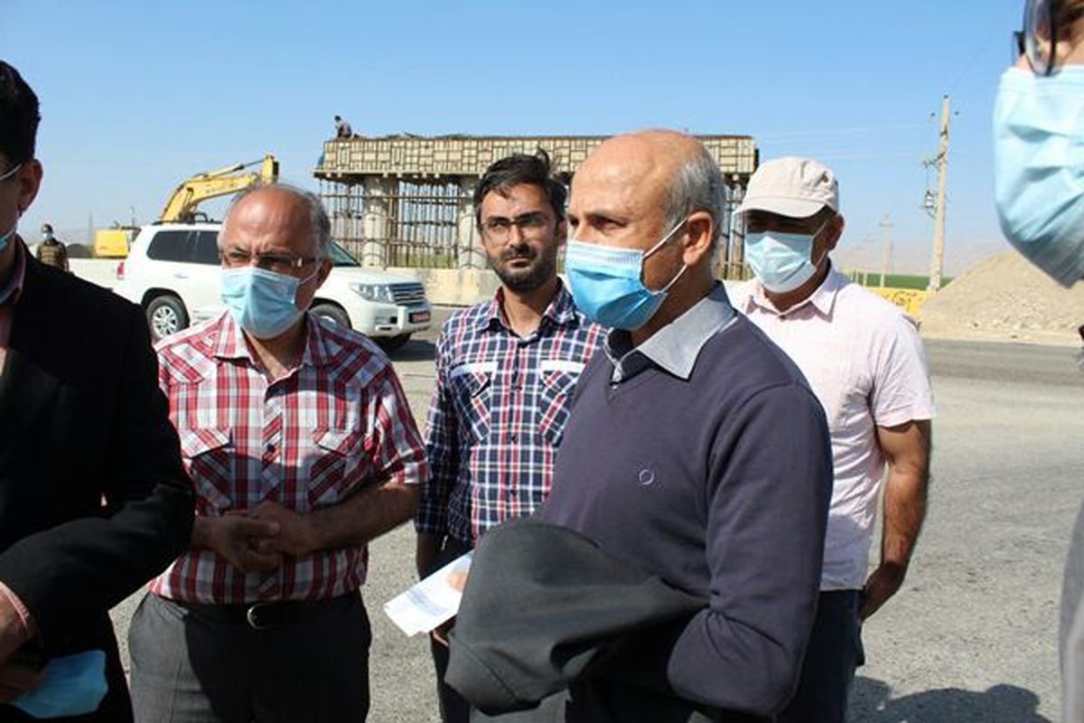 بازدید مدیرکل راه و شهرسازی استان ایلام  از پروژهای راهسازی دردست اقدام