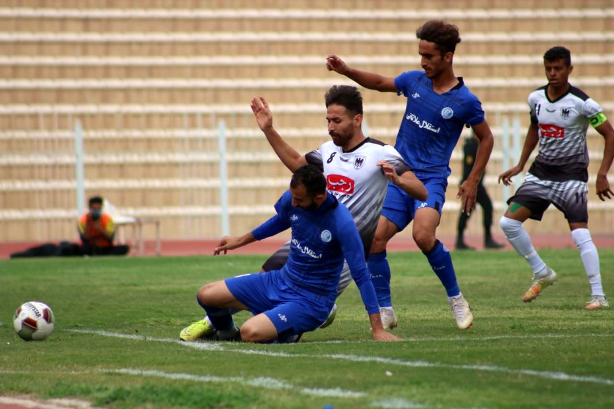 استقلال در ضربه های پنالتی حذف شد/صعود شاهین بوشهر به یک هشتم جام حذفی