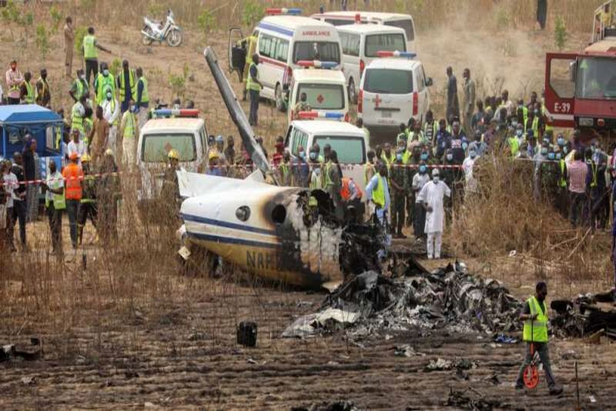 سقوط یک فروند هواپیمای نظامی در نیجریه ۷ کشته داشت