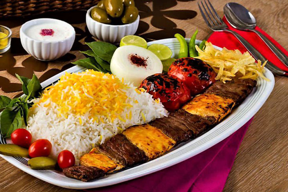 پرطرفدارترین و خوشمزه‌ترین غذاهای ایرانی از دید گردشگران