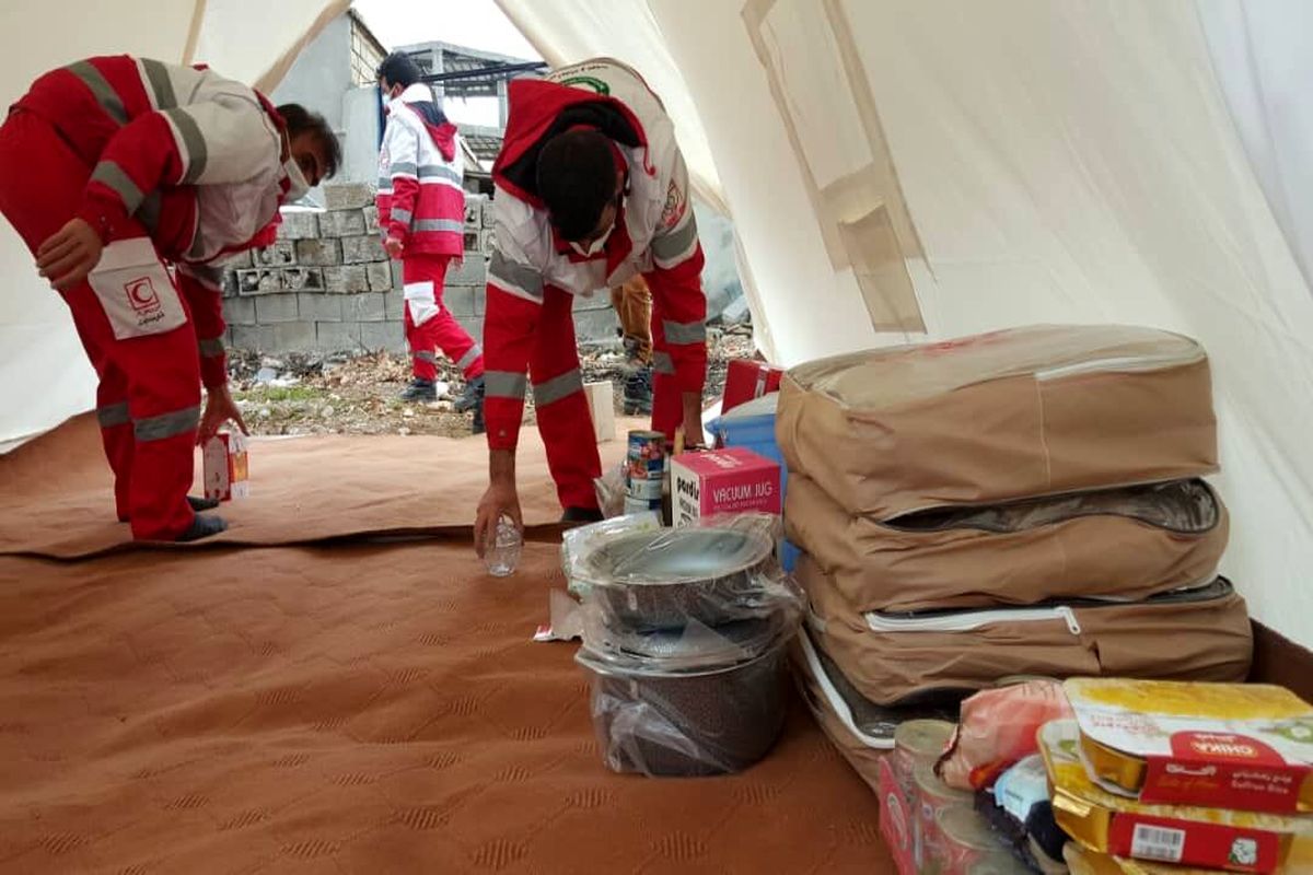 پایان عملیات نجات و اسکان اضطراری هلال‌احمر در منطقه زلزله‌زده سی‌سخت