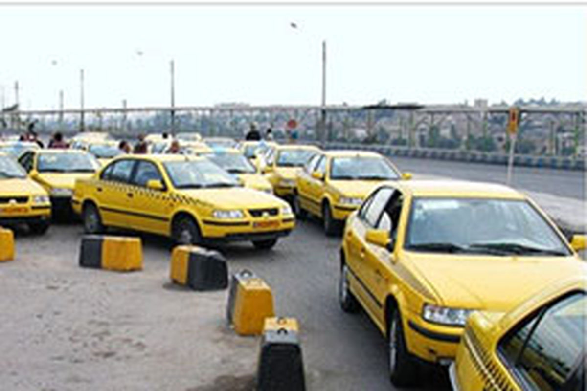 نیمی از تاکسی‌های کرج فرسوده‌اند/ ورود اتوبوس‌های جدید تا پایان