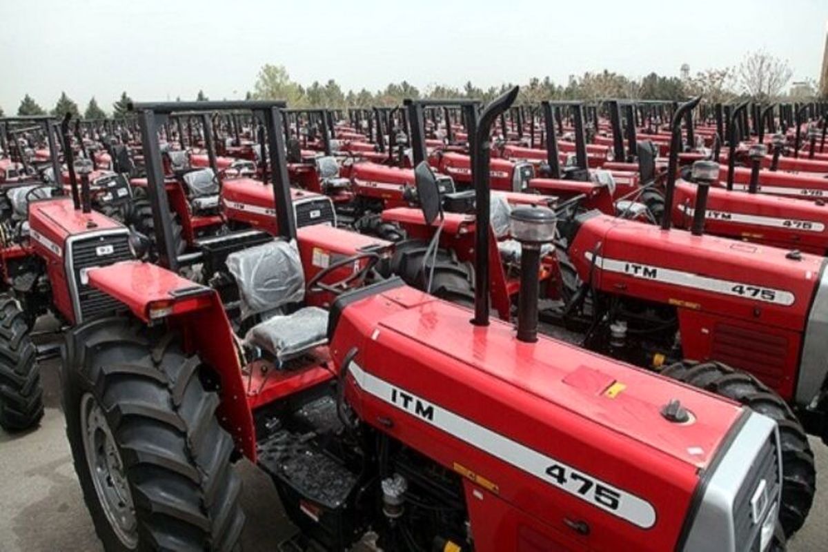 ۵٣١ دستگاه ماشین‌آلات کشاورزی در سیستان و بلوچستان واگذار شد